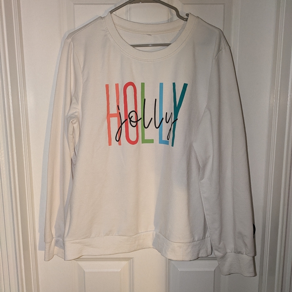 Source Unknown White Sweatshirt with Multicolor HOLLY Graphic